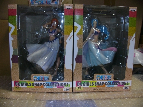 【未開封】ワンピース GIRLS SNAP COLLECTION 1 ナミ ビビ フィギュア 2種セット