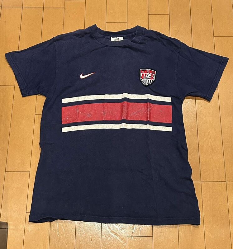 ナイキ　NIKE USA アメリカ代表　 サッカー　Tシャツユニフォーム　 紺色　ネイビー Sサイズ 着丈67 身幅48 肩幅44 袖丈17