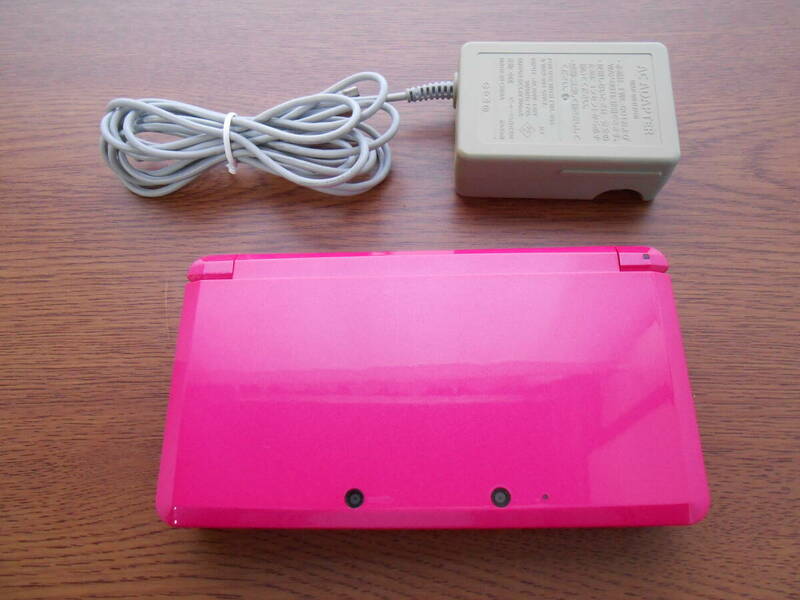 ニンテンドー　任天堂　３DS　ピンク　本体　携帯ゲーム　動作品　
