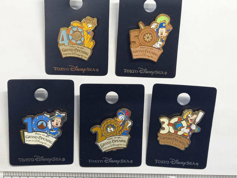 ● レア物　 Disney SEA pin ディズニーシーピン　GRAND OPENING days to go・・・PIN 5個セット