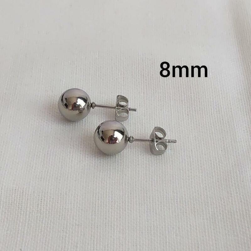 #83　stainless　シルバーボールピアス　8mm　丸玉　アレルギー対応