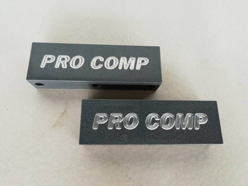 PRO COMP プロコンプ　トーションバードロップブラケット左右　未使用