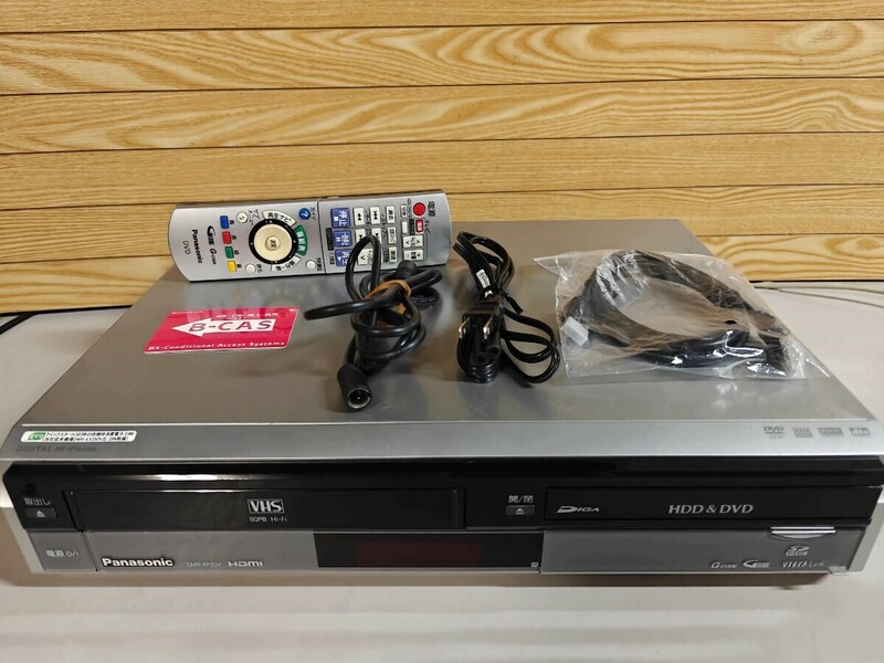 動作保証★ Panasonic★DMR-XP20V★ VHS一体型ビデオデッキ、DVDレコーダー、ダビング10 ★メンテナンス済み★ 撤底整備品 2006年製 （55）