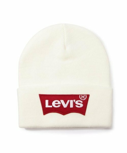 リーバイス Levi's ニットキャップ　ニット帽　白　シンプルデザインでお洒落！　新品、未使用 