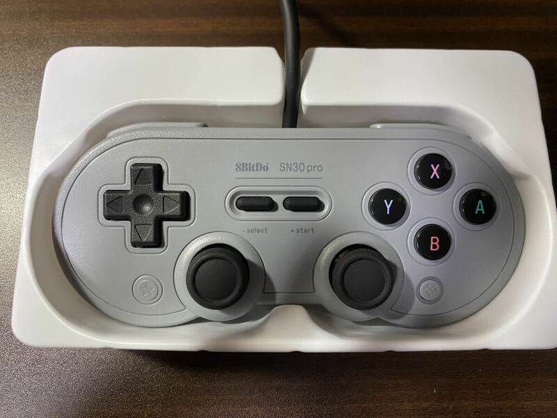 8BitDo SN30 Pro ゲームパッド Grayバージョン コントローラー Switch スイッチ Windows ウィンドウズ Steam スチーム 新品同様 有線タイプ