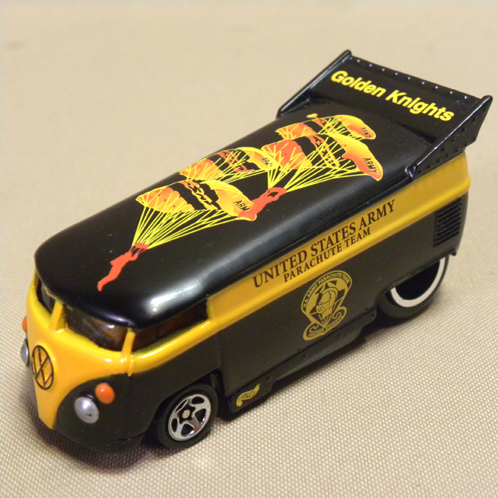 マテル ホットウィール フォルクスワーゲン バス VW Bus ミニカー ( Mattel Hot Wheels Miniature Car )