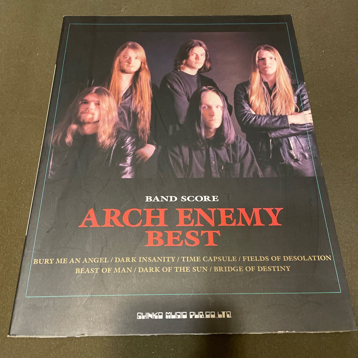 バンド・スコア　ARCH ENEMY BEST アーク・エネミー・ベスト　アーチ・エネミー
