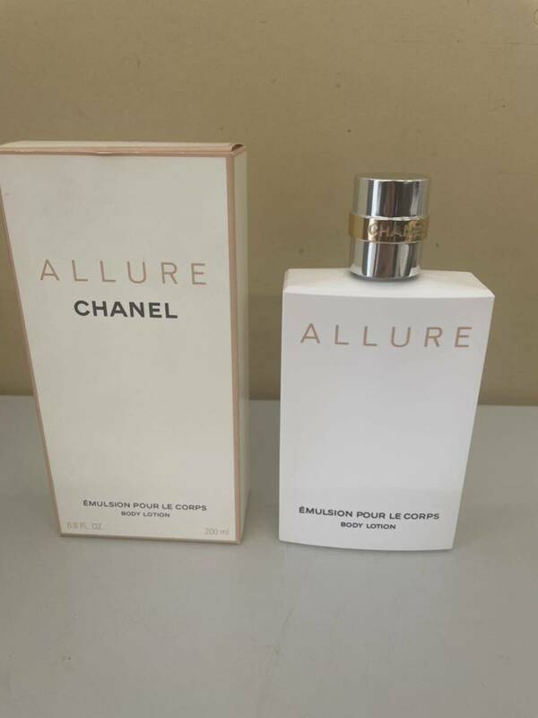 CHANEL シャネル アリュール ALLURE ボディローション　200ml 残量半分以上　保管品【7048】