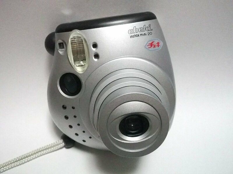 １円～FUJIFILM（富士フィルム）cheki instax mini 20 ★インスタックス ポラロイドカメラ