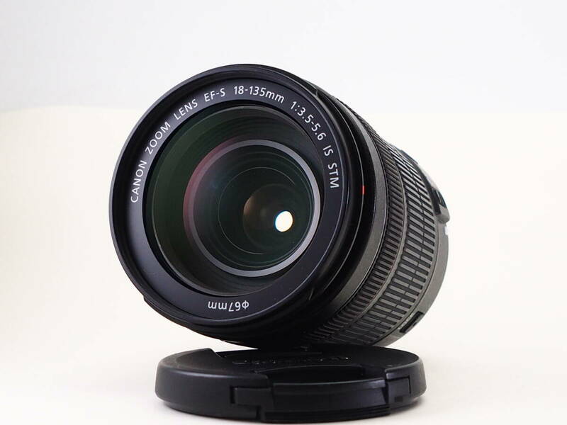 ★外観良品★ キヤノン CANON EF-S 18-135mm F3.5-5.6 IS STM #TA5653