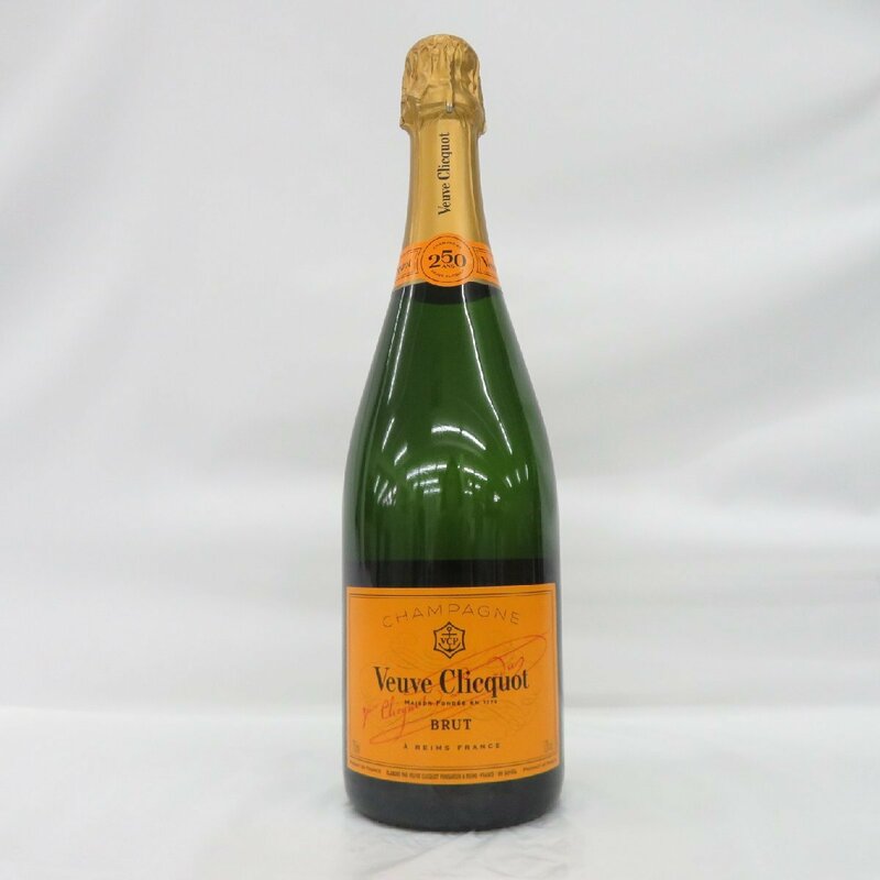 【未開栓】Veuve Clicquot ヴーヴ・クリコ ブリュット イエローラベル シャンパン 750ml 12％ 11605798 0620