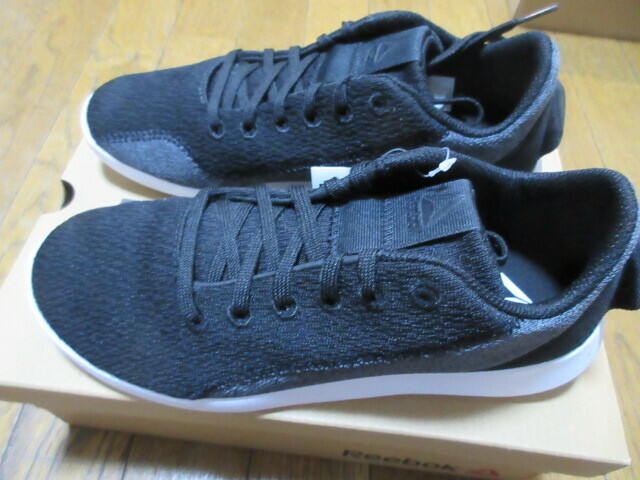 ReebokリーボックARDARA新品22.5ｃｍCN6323.