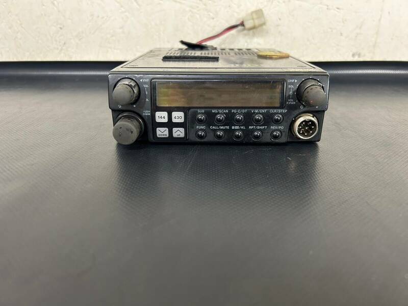 6-52 無線機 STANDARD スタンダード C5600D FM TWIN BANDER 通電・動作未確認 現状品 画像分 返品不可