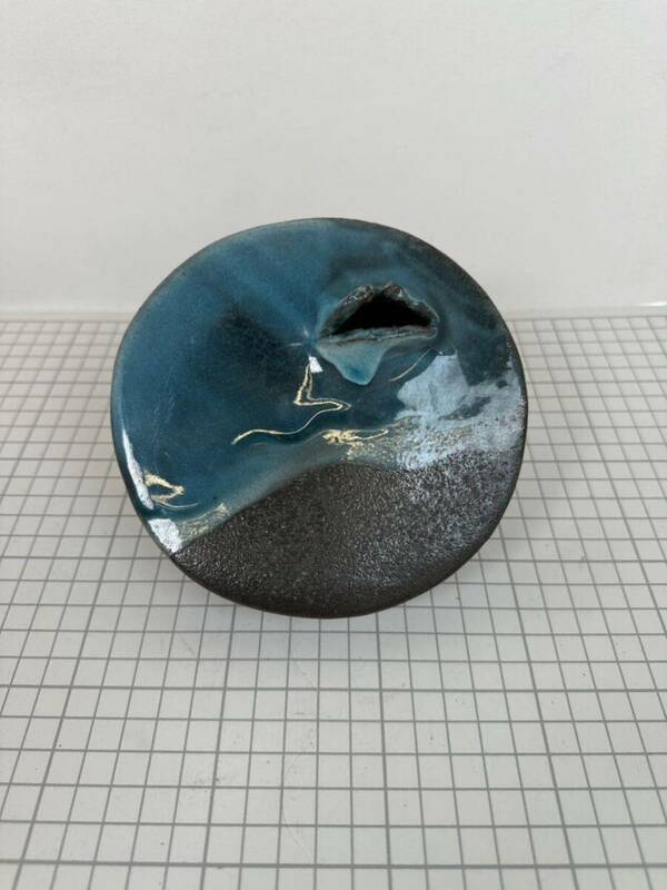 一輪挿し 花入れ 花瓶 フラワーベース インテリア 斜め 青 花器 置物 陶器 陶芸 陶磁器 I-245