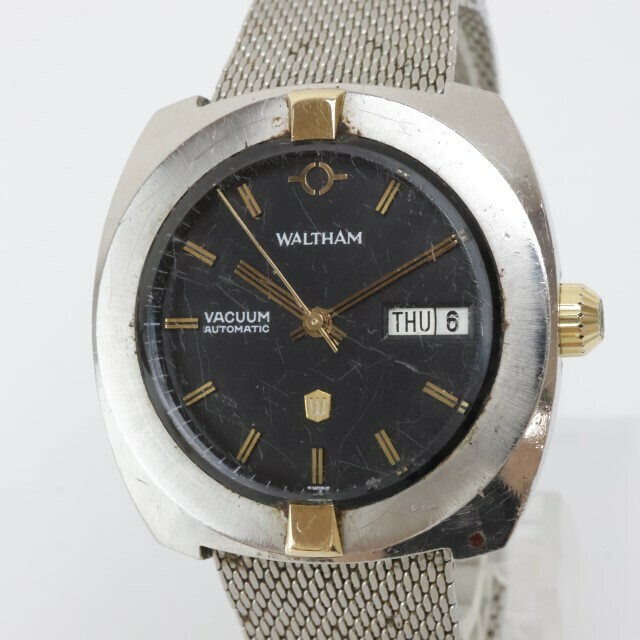 2406-526 ウォルサム オートマチック 腕時計 WALTHAM バキューム ワンピースケース デイデイト 黒文字盤 純正メッシュベルト