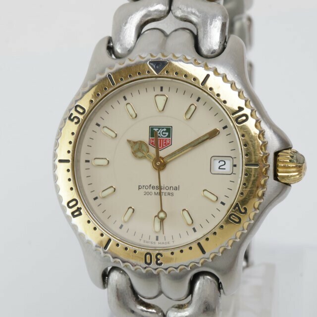 2406-538 タグホイヤー クオーツ 腕時計 TAG HEUER WG-1221-K0 プロフェッショナル 日付 セル 金色ベゼル 純正ブレス