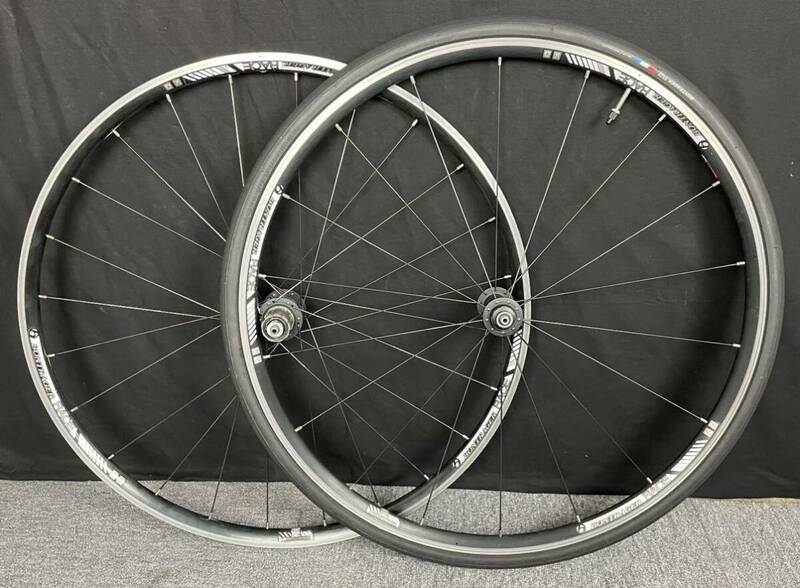 真906【BONTRAGER/ボントレガー】BONTRAGER レース ホイールセット ピストバイク　ロードバイク　自転車　タイヤ