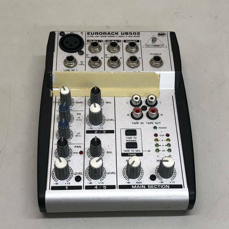 19 BEHRINGER EURORACK UB502 エフェクター 現状品 テープ留め有 通電確認のみ ジャンク ギター 