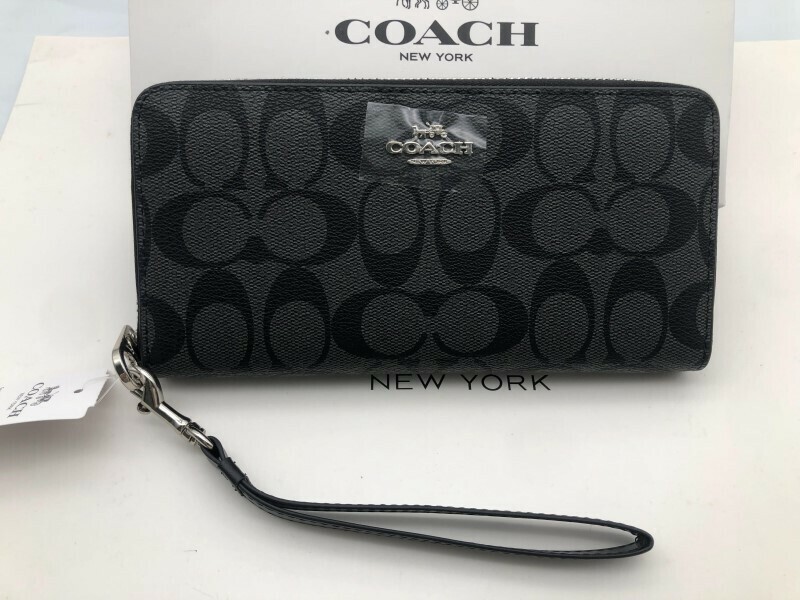 コーチ COACH 長財布 財布 シグネチャー アコーディオンラウンドジップウォレット新品 未使用 贈り物 x077