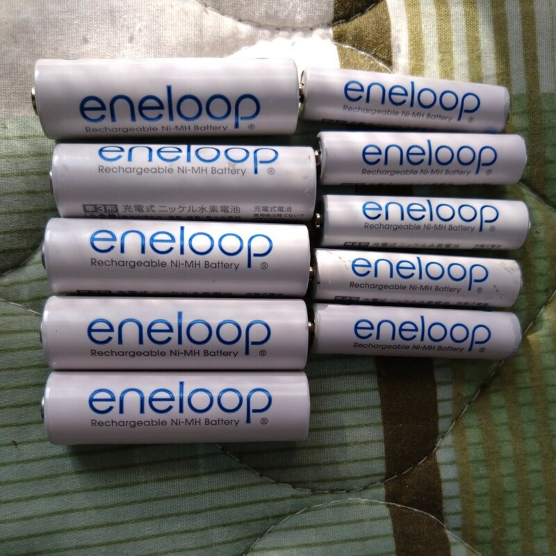 中古充電式乾電池エネループ単三5本、単四5本