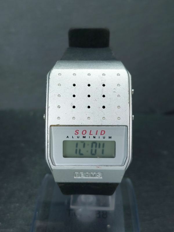 BEAMS ビームス SOLID ソリッド BATT.CR2025 メンズ デジタル 腕時計 ステンレス ラバーベルト 時刻読み上げ ユニーク 新品電池交換済み