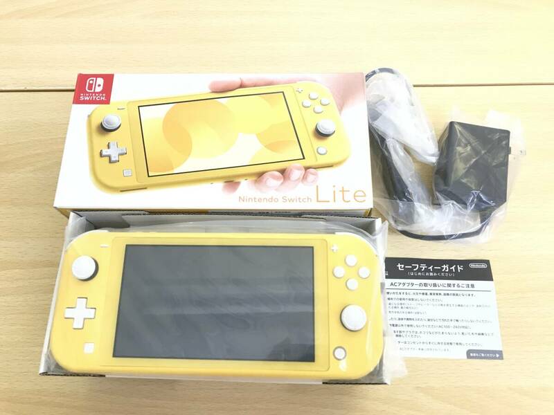 070(16-18) 1円スタート Nintendo Switch ニンテンドースイッチ Lite 本体 イエロー 動作確認/初期化済み