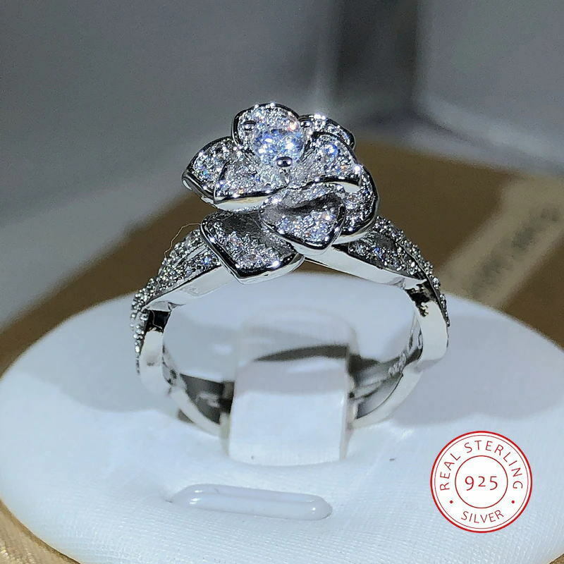 シルバー925★指輪ホワイト ジルコニアダイヤモンド リング１１号フラワー花形