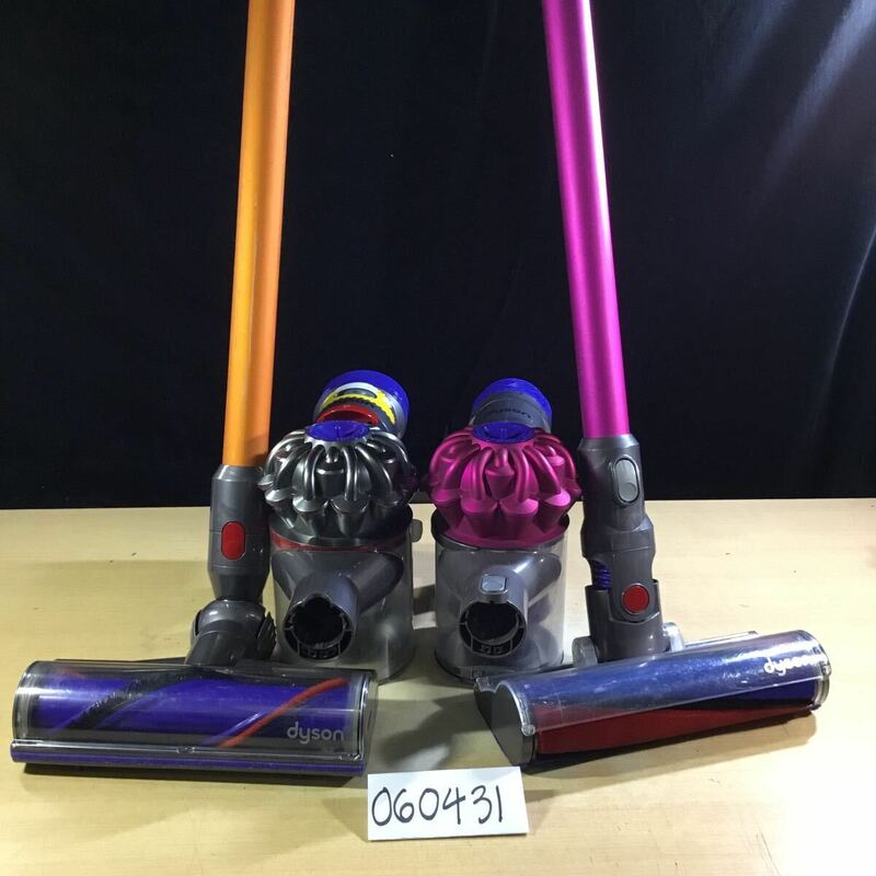 (060431G) dyson SV07 SV10 サイクロン式コードレスクリーナー ジャンク品 2台セット 