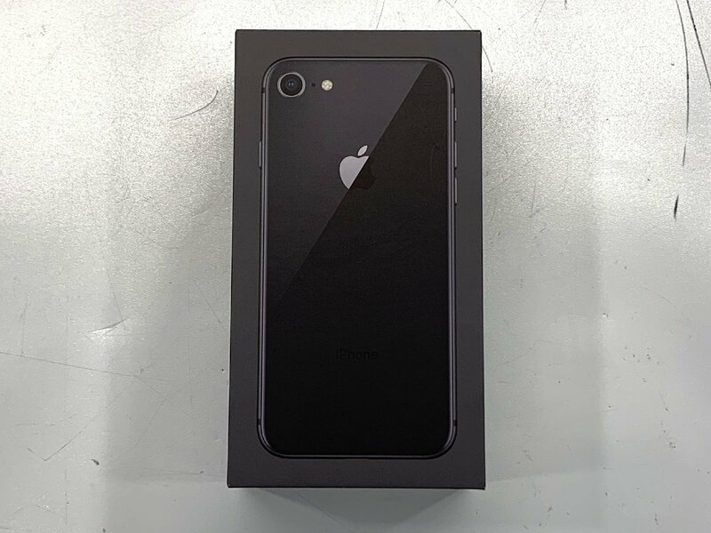 １円スタート！！Apple iPhone8 MQ782J/A 空箱 [Etc]