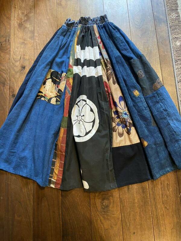 未使用品　古布リメイク　襤褸、布団皮、幟旗、風呂敷からのリメイク　ロングスカート 