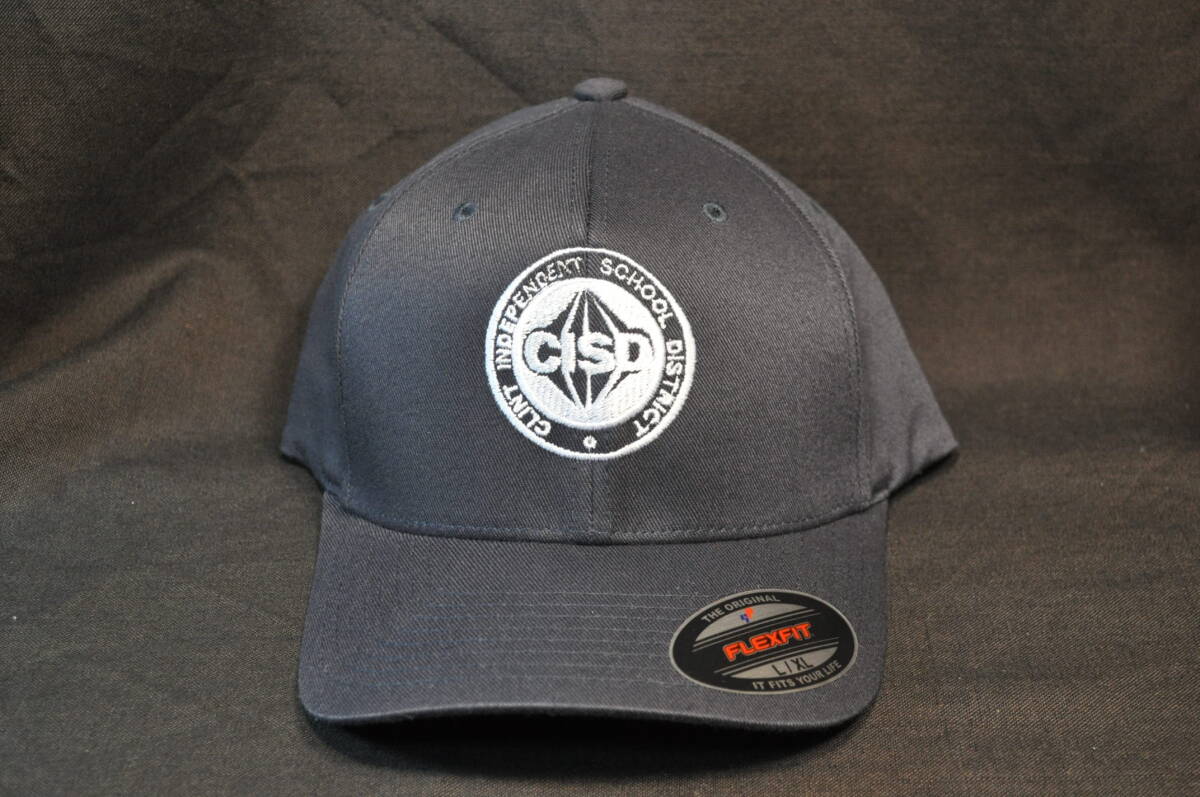 本物！　新品！　CLINT INDIPENDENT SCHOOL DISTRICT　学校　アメリカ企業のロゴ入り　キャップ　野球帽　サイズ　L/XL