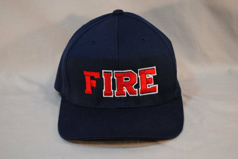 新品　アメリカ　消防士　FIRE　ロゴ入り　キャップ　野球帽　ベースボールキャップ