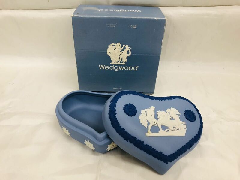 b0604-12★ Wedgwood ウェッジウッド ジャスパー ハート 小物入れ おそらく未使用