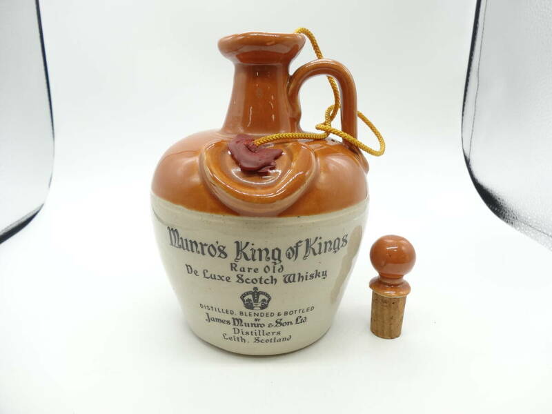 ☆陶器ボトル☆☆#1298 マンローズ キング オブ キングス/ Munro's King of Kings 750ml 43度 替え栓付 重量約1680g 現状品