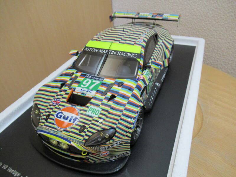 ★SPARK　スパーク　1/18　アストンマーチン　V8　ヴァンテージ　LMGTE　PRO　Le Mans　2015年　＃97★