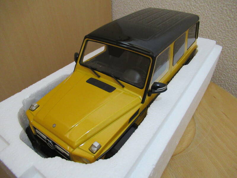 ★1/18　CK-modelcars　メルセデスベンツ　W463型　G63　AMG　ロング　イエロー★