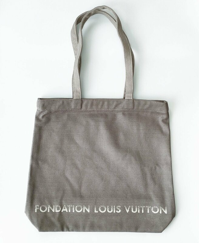 S2528●送料198円～ LOUIS VUITTON ルイヴィトン フォンダシオン トートバッグ 美術館限定 グレー