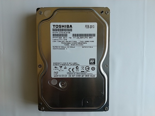 TOSHIBA　DT01ACA100　1.0TB　健康状態正常　電源投入回数9060回　使用時間７２７０時間