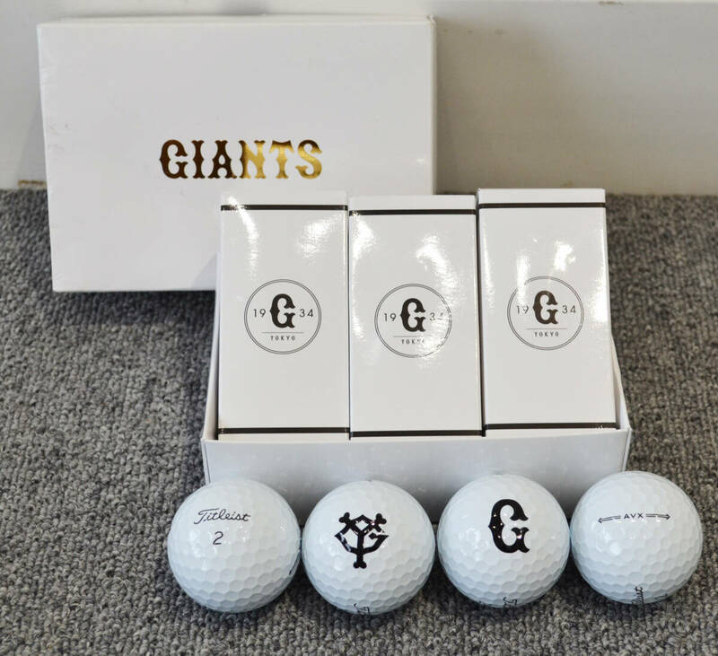 レア！新品・未使用！読売ジャイアンツ GIANTS タイトリスト Titleist AVX White ゴルフボール 1/2 ダース