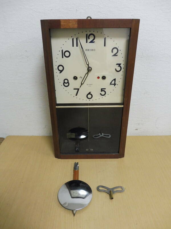 「6062/T9A」SEIKO セイコー 掛け時計 ボンボン時計 ゼンマイ式 振り子時計 柱時計 30DAYS 中古 現状品 アンティーク ヴィンテージ 古道具