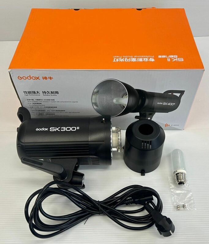 Godox sk300 モノブロックストロボ 300w Xシステム内蔵 モデリングランプ ボーエンズマウン ストロボ フラッシュ 通電確認済み 0004y ②