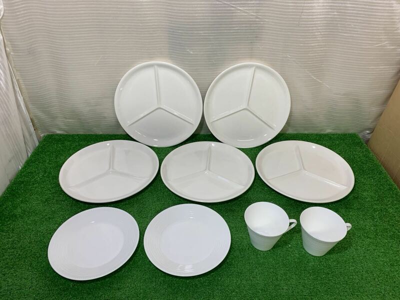 Amway アムウェイ 食器 ホワイト プレート 仕切り皿 ラウンドプレート 丸皿 コーヒーカップ 9個セット 9-12