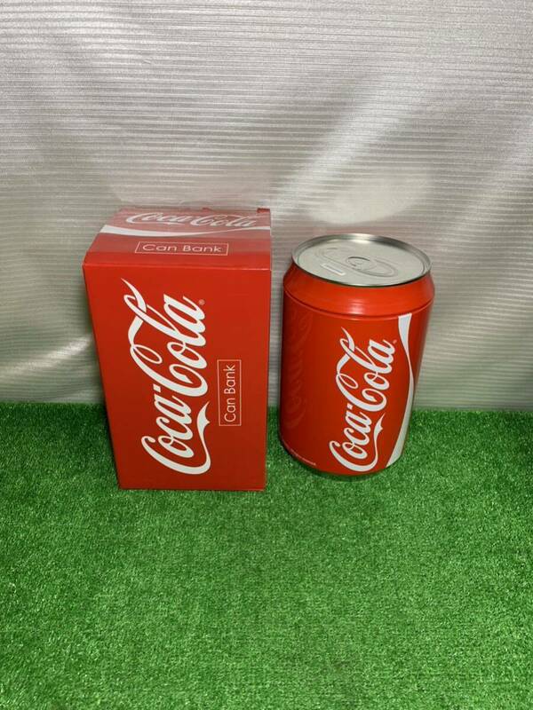 ドウシシャ コカコーラ 缶バンク CC23-03JH 昭和レトロ 貯金箱 空き缶 スチール缶 雑貨 2023年製 対象年齢12歳以上 9-17
