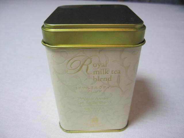 銀座　和光のお紅茶の空き缶