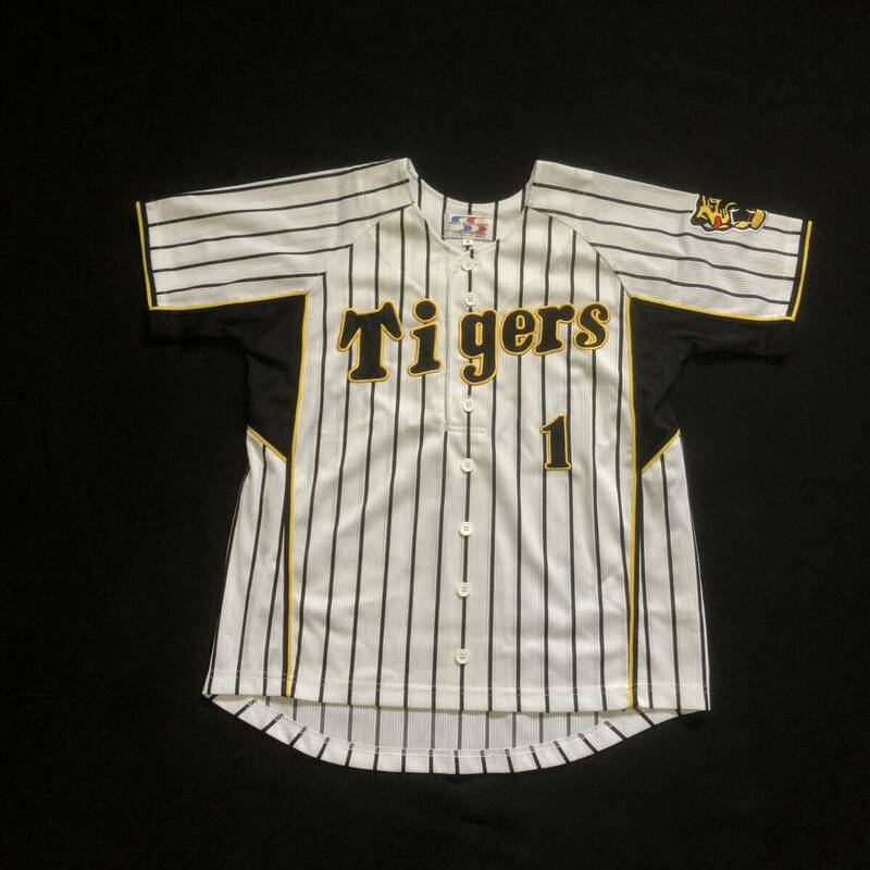 美品 阪神タイガース ユニフォームtシャツ 鳥谷敬 WORLD sports goods tigers レプリカ 大阪 関西 プロ野球 甲子園 応援グッズ 男女兼用 