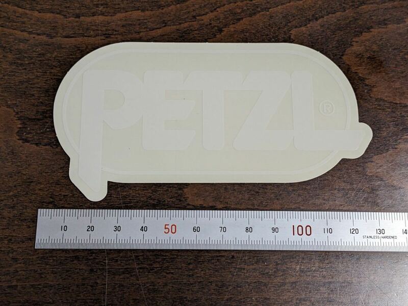 PETZL ステッカー LOGO WT