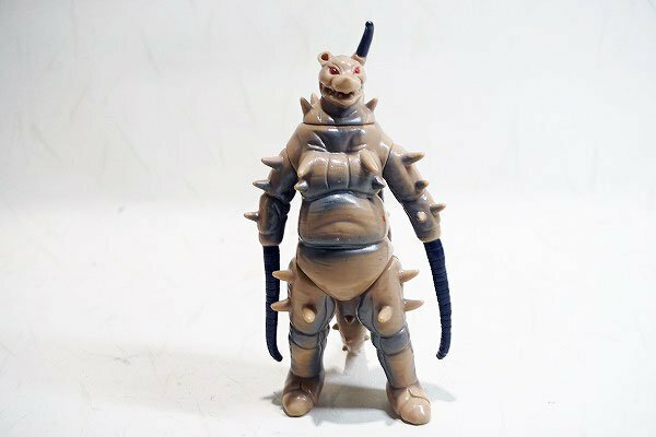 【質Banana】中古 ウルトラ怪獣 地底怪獣 グドン ソフビ 当時物 1984 円谷プロ　帰ってきたウルトラマン 現品限り♪♪.。.:*・゜