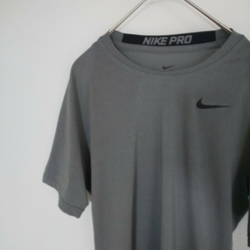【送料無料】NIKE ナイキ 半袖Tシャツ XLサイズ グレー