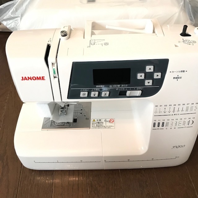 ジャノメ　ミシン　JN810 JANOME 未使用　美品　コンピューターミシン