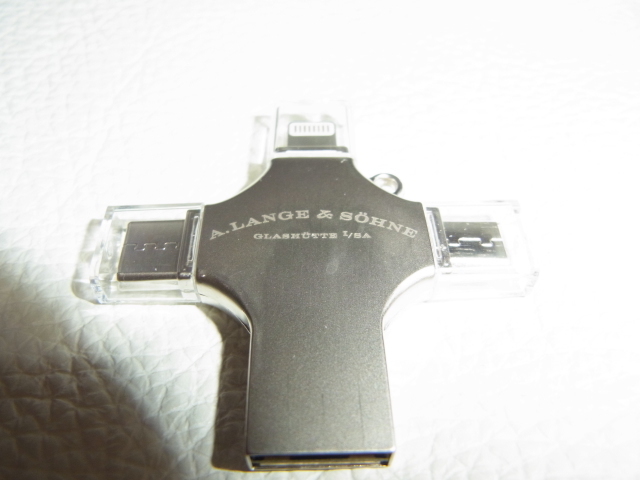 ■非売品 2019バーゼルワールド ノベルティ ＶＩＰ顧客に配布！A.ランゲ＆ゾーネ（A.LANGE & SOHNE） 金属製 USBメモリ
